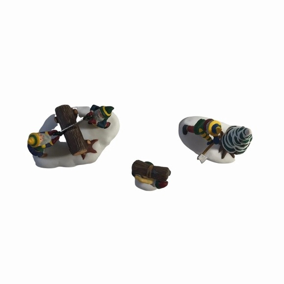 Department 56 Holiday Christmas Village Wintergreen Pines and Woodsmen‎ Sets - Picture 5 of 11